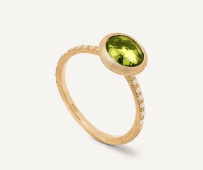 Ring aus Gold mit Peridot und Diamanten
