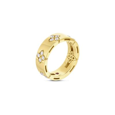 Ring mit Diamanten